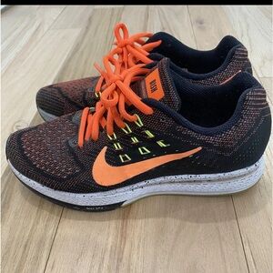 Nike Womens Zoom Structure Running Sneakers Size 7 Black/Orange